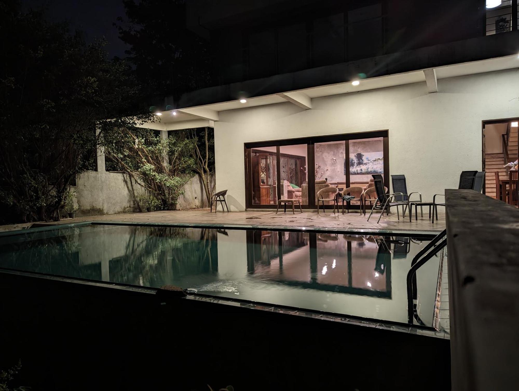 Thalangama Lakeview Lodge Battaramulla Bagian luar foto