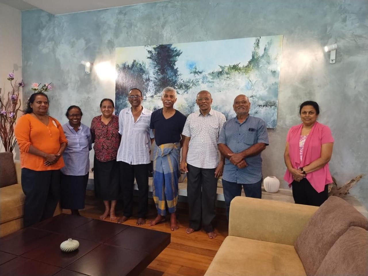 Thalangama Lakeview Lodge Battaramulla Bagian luar foto